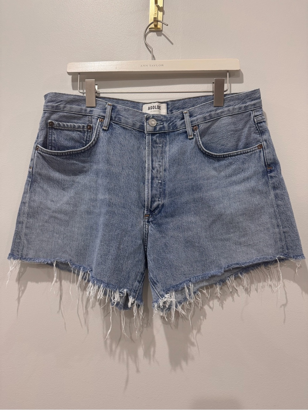 Agolde Sz 32 Reese Denim Shorts- 4.75 inch inseam